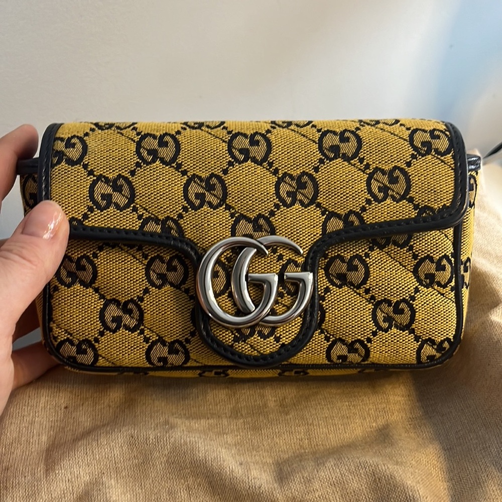Auth NEW Gucci Signature GG Super Mini Marmont Crossbody - Picture 1 of 10